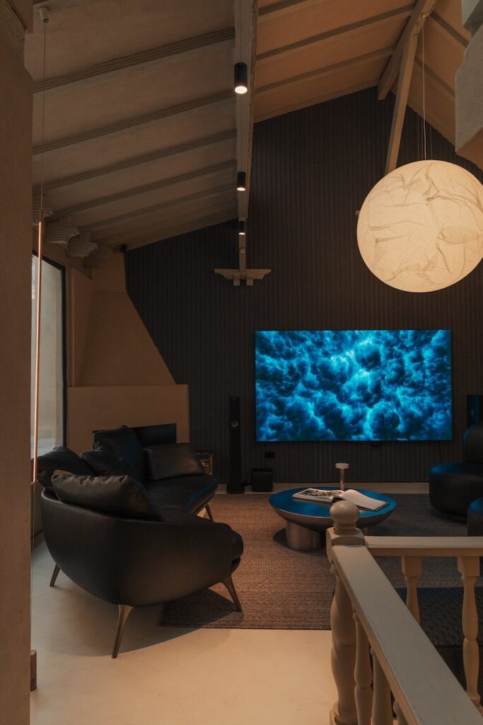 About Us 2 Residential AV Sales